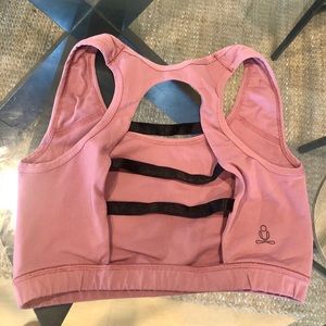 Fitness sports bra